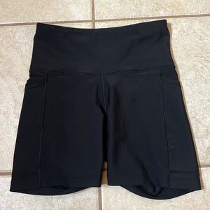 Old Navy Powersoft biker shorts